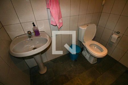 Casa à venda com 600m², 5 quartos e 5 vagaslavabo 