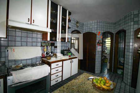 Casa à venda com 600m², 5 quartos e 5 vagasCozinha