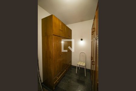 Casa à venda com 600m², 5 quartos e 5 vagasCloset do quarto