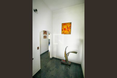 Casa à venda com 600m², 5 quartos e 5 vagasHall