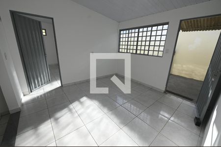 Sala  de casa para alugar com 3 quartos, 60m² em Jardim Maria Inês, Aparecida de Goiânia
