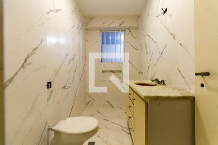 Apartamento para alugar com 150m², 2 quartos e sem vagaBanheiro