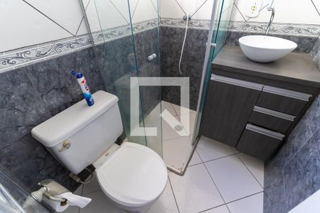 Apartamento à venda com 48m², 2 quartos e 1 vaga Apartamento à venda com 48m², 2 quartos e 1 vagaBanheiro