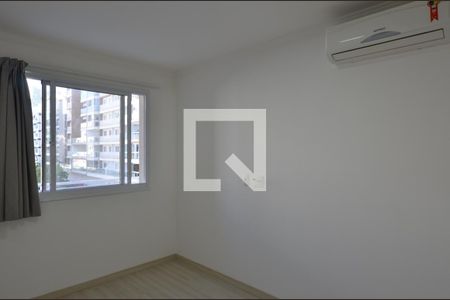 Suite de apartamento para alugar com 2 quartos, 70m² em Recreio dos Bandeirantes, Rio de Janeiro