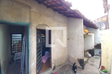 Casa à venda com 180m², 3 quartos e 3 vagasQuintal
