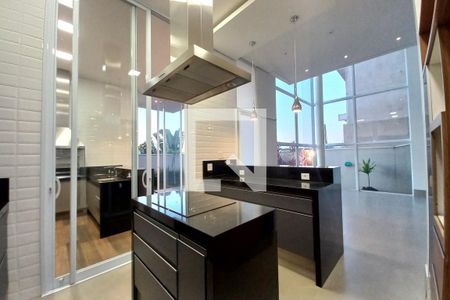 Casa de condomínio à venda com 390m², 3 quartos e 4 vagasCozinha 