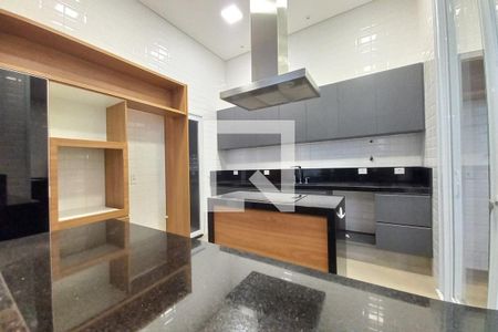 Casa de condomínio à venda com 390m², 3 quartos e 4 vagasCozinha 