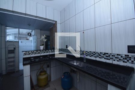 Apartamento à venda com 85m², 2 quartos e 1 vagaCozinha