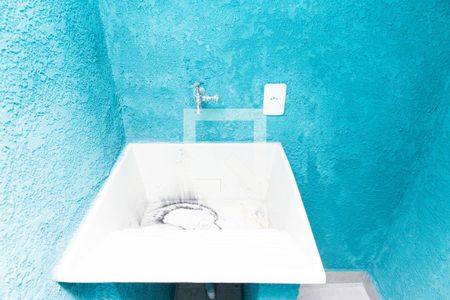 Casa para alugar com 30m², 1 quarto e sem vagaÁrea de Serviço