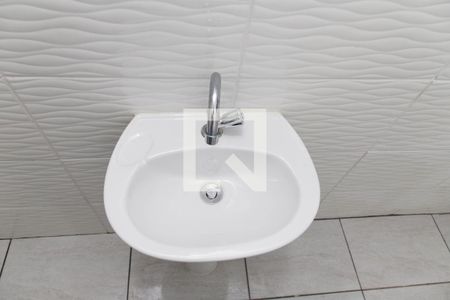 Casa para alugar com 30m², 1 quarto e sem vagaBanheiro