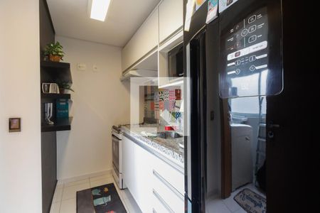 Apartamento à venda com 69m², 2 quartos e 2 vagasCozinha 