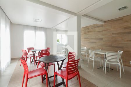 Apartamento à venda com 69m², 2 quartos e 2 vagasCondomínio - Salão de Festas 