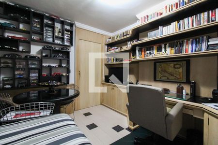 Apartamento para alugar com 242m², 5 quartos e 4 vagasQuarto 4