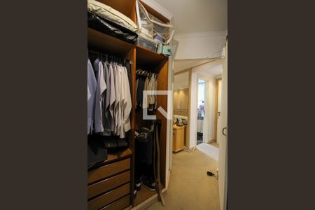 Apartamento para alugar com 242m², 5 quartos e 4 vagasCloset da Suíte 1