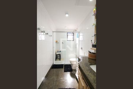 Apartamento para alugar com 242m², 5 quartos e 4 vagasBanheiro da Suíte 1