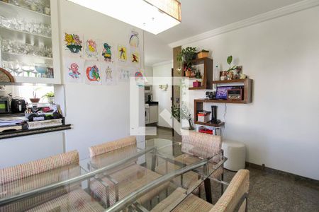 Apartamento para alugar com 242m², 5 quartos e 4 vagasCopa