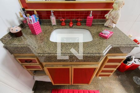 Apartamento para alugar com 242m², 5 quartos e 4 vagasBanheiro da Suíte 2