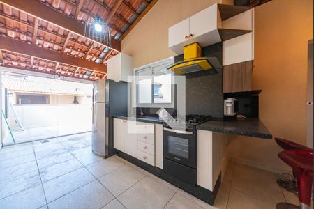 Apartamento para alugar com 100m², 2 quartos e 1 vaga Apartamento para alugar com 100m², 2 quartos e 1 vagaCozinha