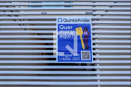Apartamento para alugar com 100m², 2 quartos e 1 vaga Apartamento para alugar com 100m², 2 quartos e 1 vagaPlaca Instalada na Fachada