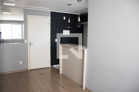 Sala de apartamento para alugar com 2 quartos, 45m² em Itaquera, São Paulo