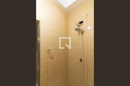 Casa à venda com 138m², 2 quartos e 2 vagas Casa à venda com 138m², 2 quartos e 2 vagasBanheiro