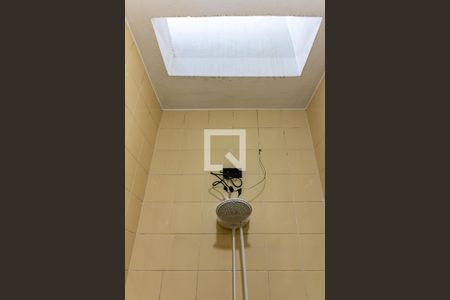 Casa à venda com 138m², 2 quartos e 2 vagas Casa à venda com 138m², 2 quartos e 2 vagasBanheiro