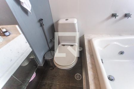 Casa à venda com 278m², 3 quartos e 4 vagas Casa à venda com 278m², 3 quartos e 4 vagasBanheiro suíte 3