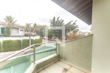 Casa à venda com 278m², 3 quartos e 4 vagas Casa à venda com 278m², 3 quartos e 4 vagasVaranda sala de TV