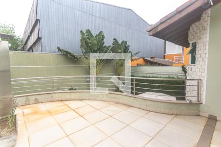 Casa à venda com 278m², 3 quartos e 4 vagas Casa à venda com 278m², 3 quartos e 4 vagasVaranda suíte 3