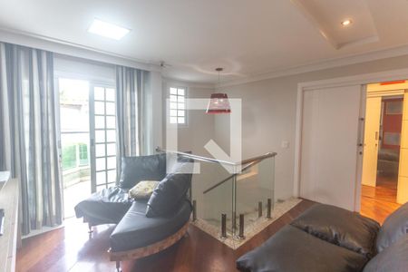 Casa à venda com 278m², 3 quartos e 4 vagas Casa à venda com 278m², 3 quartos e 4 vagasSala de TV