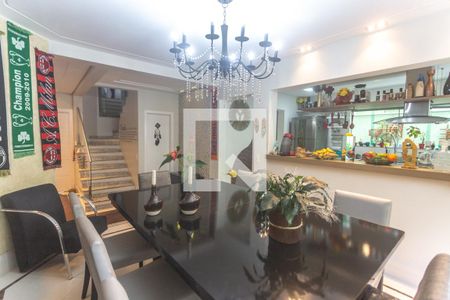 Casa à venda com 278m², 3 quartos e 4 vagas Casa à venda com 278m², 3 quartos e 4 vagasSala de jantar