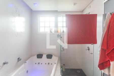 Casa à venda com 278m², 3 quartos e 4 vagas Casa à venda com 278m², 3 quartos e 4 vagasBanheiro suíte 3