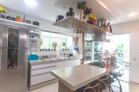 Casa à venda com 278m², 3 quartos e 4 vagas Casa à venda com 278m², 3 quartos e 4 vagasCozinha