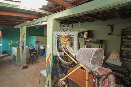 Casa à venda com 208m², 2 quartos e 2 vagasTerraço