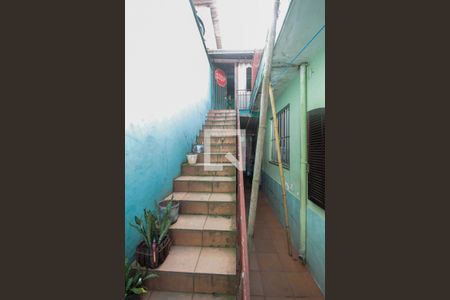 Casa à venda com 208m², 2 quartos e 2 vagasescada