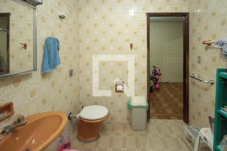 Casa à venda com 208m², 2 quartos e 2 vagasBanheiro