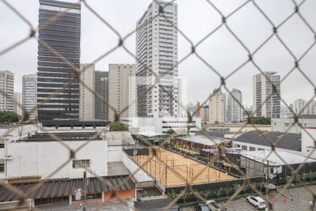 Vista da Sala e Varanda Gourmet de apartamento à venda com 3 quartos, 109m² em Parque Industrial Tomas Edson, São Paulo