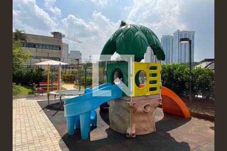 Apartamento à venda com 109m², 3 quartos e 2 vagas Apartamento à venda com 109m², 3 quartos e 2 vagasÁrea comum - Playground