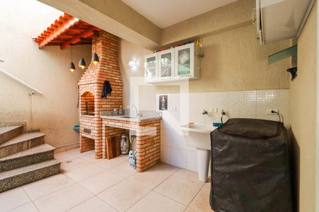 Casa à venda com 188m², 3 quartos e 5 vagas Casa à venda com 188m², 3 quartos e 5 vagasÁrea de Serviço