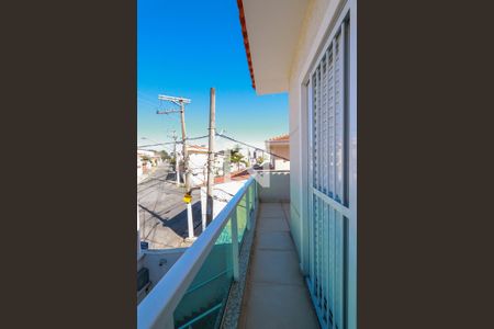 Casa à venda com 188m², 3 quartos e 5 vagas Casa à venda com 188m², 3 quartos e 5 vagasVaranda - Quarto 2