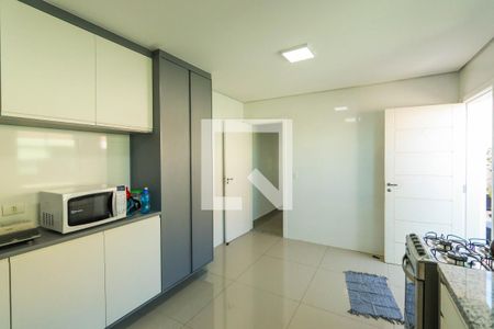 Casa à venda com 188m², 3 quartos e 5 vagas Casa à venda com 188m², 3 quartos e 5 vagasCozinha