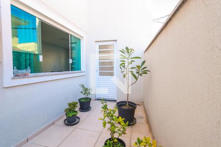 Casa à venda com 188m², 3 quartos e 5 vagas Casa à venda com 188m², 3 quartos e 5 vagasQuintal