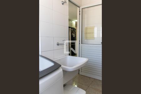 Apartamento à venda com 126m², 3 quartos e 2 vagas Apartamento à venda com 126m², 3 quartos e 2 vagasÁrea de Serviço