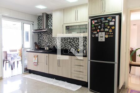 Apartamento à venda com 126m², 3 quartos e 2 vagas Apartamento à venda com 126m², 3 quartos e 2 vagasCozinha