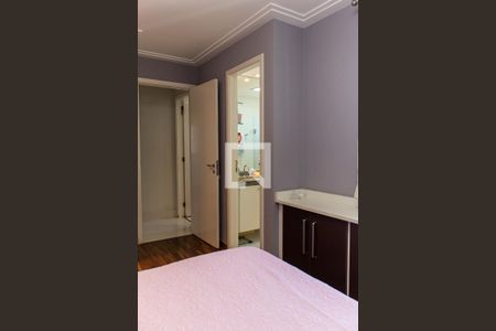 Apartamento à venda com 126m², 3 quartos e 2 vagas Apartamento à venda com 126m², 3 quartos e 2 vagasQuarto 3 - Suíte