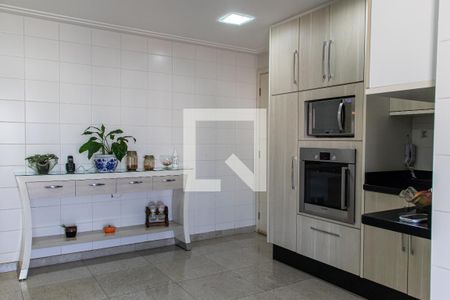 Apartamento à venda com 126m², 3 quartos e 2 vagas Apartamento à venda com 126m², 3 quartos e 2 vagasCozinha