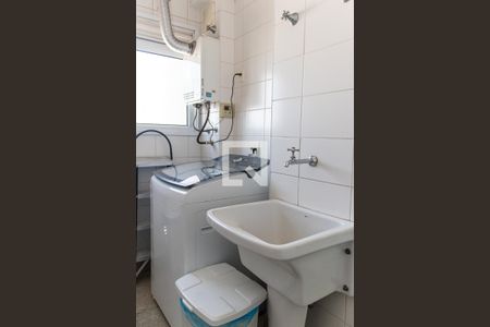 Apartamento à venda com 126m², 3 quartos e 2 vagas Apartamento à venda com 126m², 3 quartos e 2 vagasÁrea de Serviço