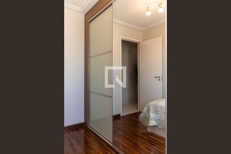 Apartamento à venda com 126m², 3 quartos e 2 vagas Apartamento à venda com 126m², 3 quartos e 2 vagasQuarto 2