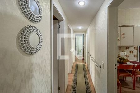Corredor de apartamento para alugar com 3 quartos, 103m² em Maracanã, Rio de Janeiro