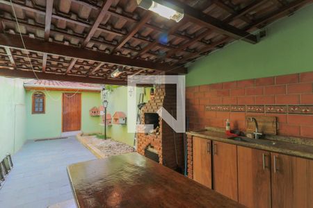 Casa à venda com 350m², 4 quartos e sem vaga Casa à venda com 350m², 4 quartos e sem vagaChurrasqueira